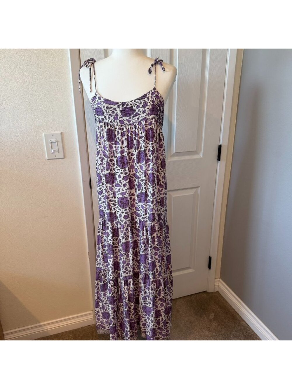 Natalie Martin Silk Floral Tiered Smocked Sleeveless Maxi Dress Size Small Boho